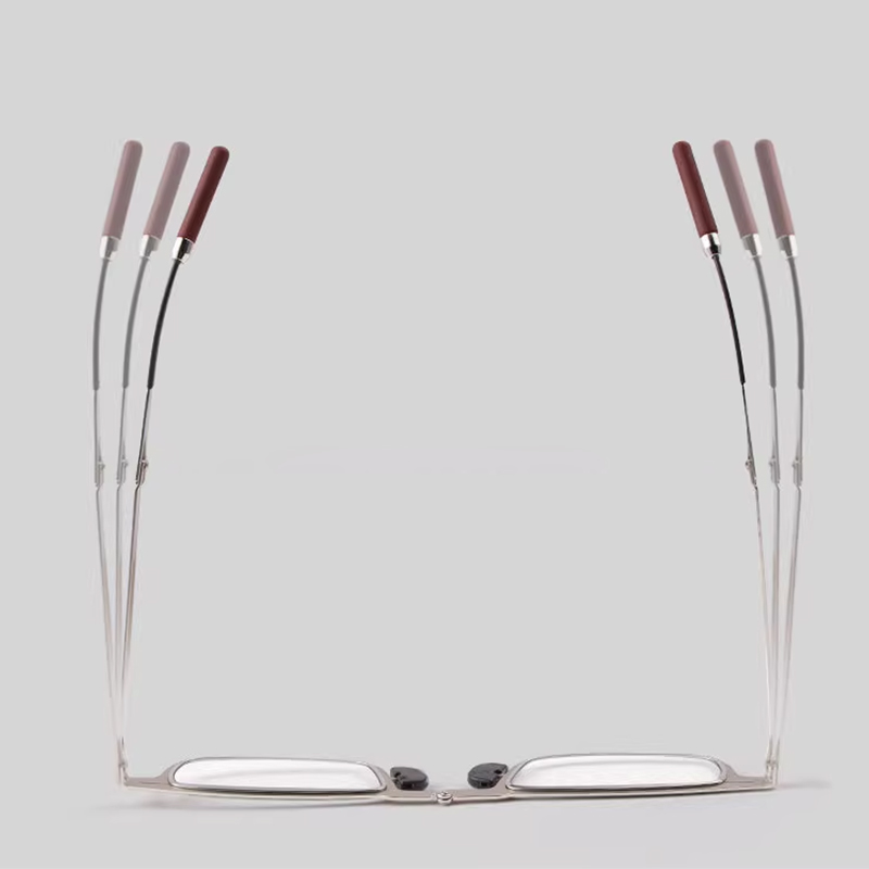 ドイツの精密技術 ビジネス用老眼鏡 | Square FoldLite - 商品画像 8/10