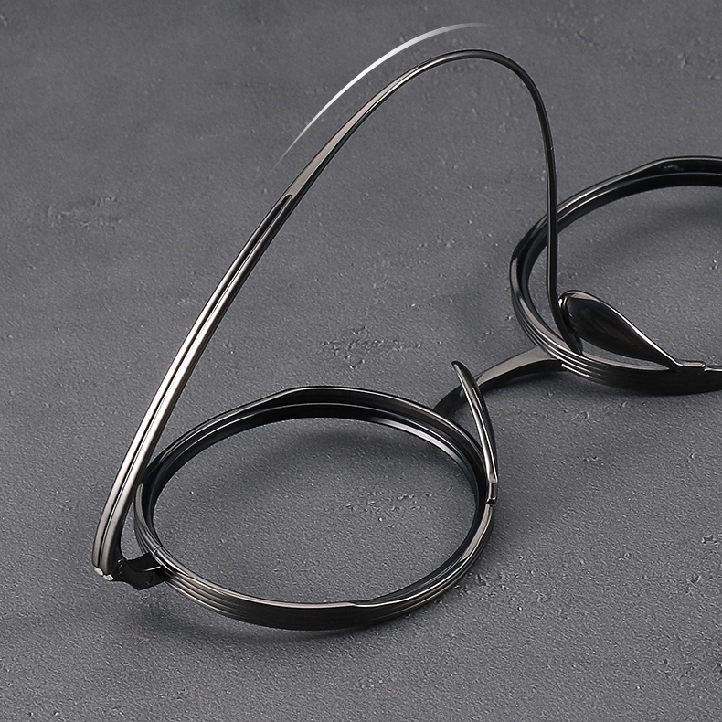 Eterlens 時の円環コレクション｜12.5g 高級感のあるスプラウトパットメガネ｜匠の技が光る一本