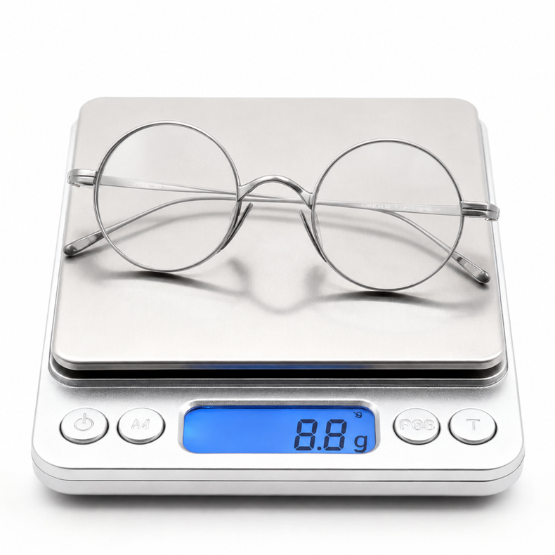 【8.8g・時の円環】チタン ラウンド 度付き 老眼鏡 商品画像 8