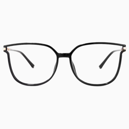 Eterlens ラメの“輝き”で囲むことで、目力アップ-Eterlens