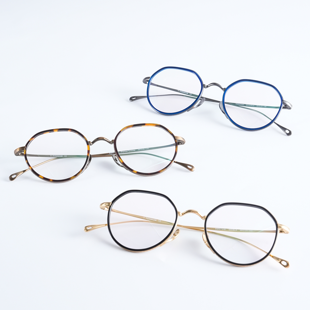 【－5歳の若見え】Eterlens | 7.2g 驚きの軽さ | 小顔効果クラウンパント纯チタン眼鏡