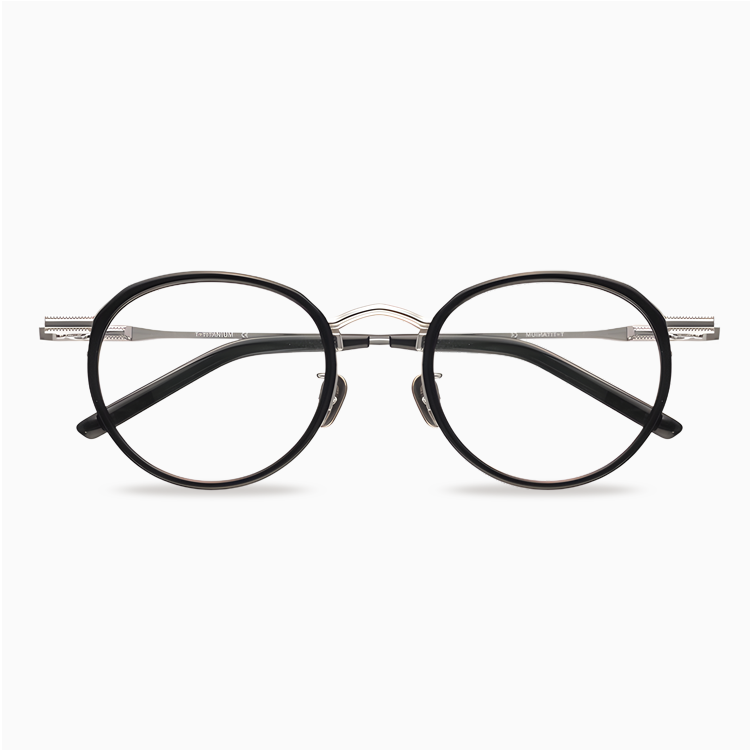 Eterlens｜高級感あふれるチタン製小さめフレームメガネ ｜匠の技が光る一本