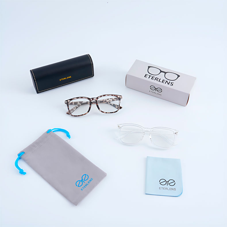 遠近両用累進多焦点ブルーライトカットビッグフレーム老眼鏡 | Wellington Progressive | Eterlens