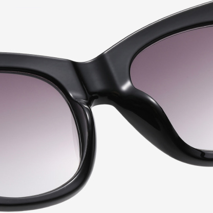 Eterlens｜グラデーションカラーレンズ｜紫外線防止｜老眼鏡・サングラスの2in1-Eterlens