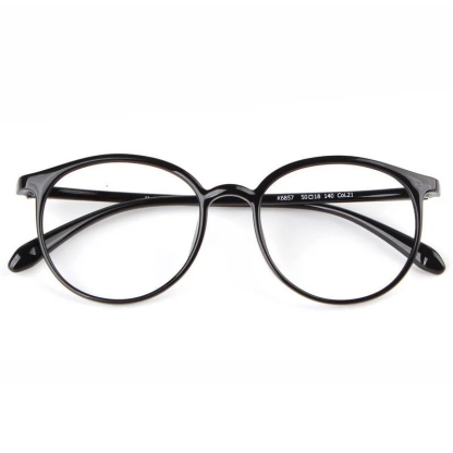 おしゃれと機能性を兼ね備えた 累進多焦点シニアグラス