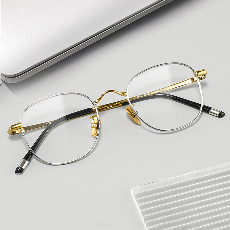 Eterlens｜手作り8.4g超軽量メガネ｜度付き対応｜匠の技が光る一本