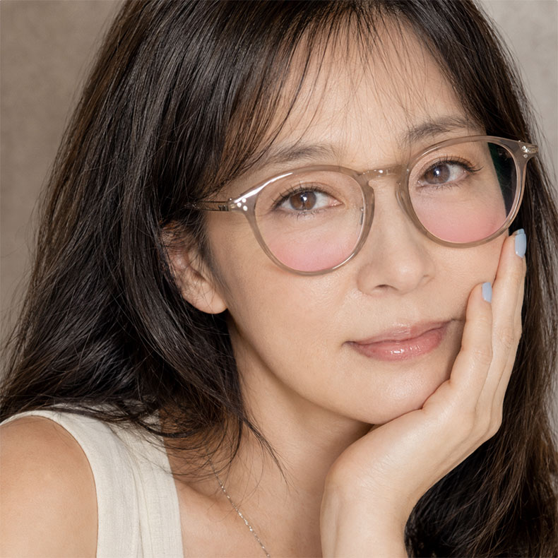 【顔まわりをすっきり見せる印象・すっぴん隠し】Eterlens ライトピンクビッグフレーム伊達メガネ | 超軽量TR素材 | 華やかな血色感カラー | ブルーライトカット・お洒落・度なし伊達眼鏡