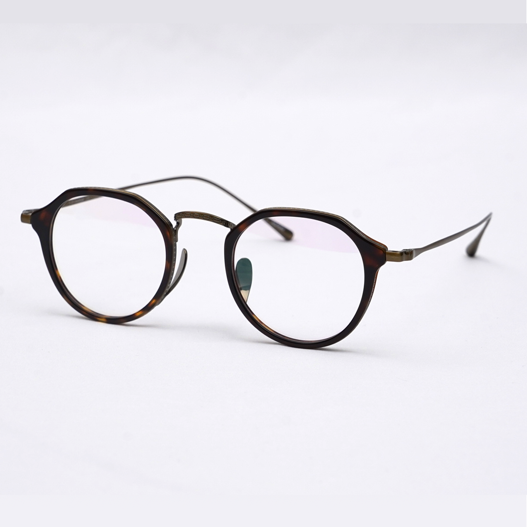 Eterlens CROWN | 10g 超軽量チタンスプラウトパットメガネ | 匠の技が光る一本