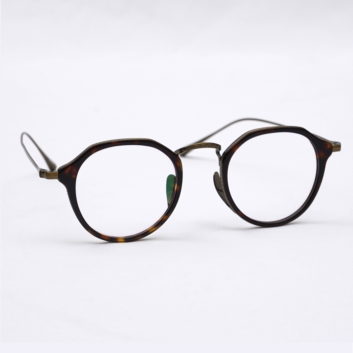 Eterlens CROWN | 10g 超軽量チタンスプラウトパットメガネ | 匠の技が光る一本