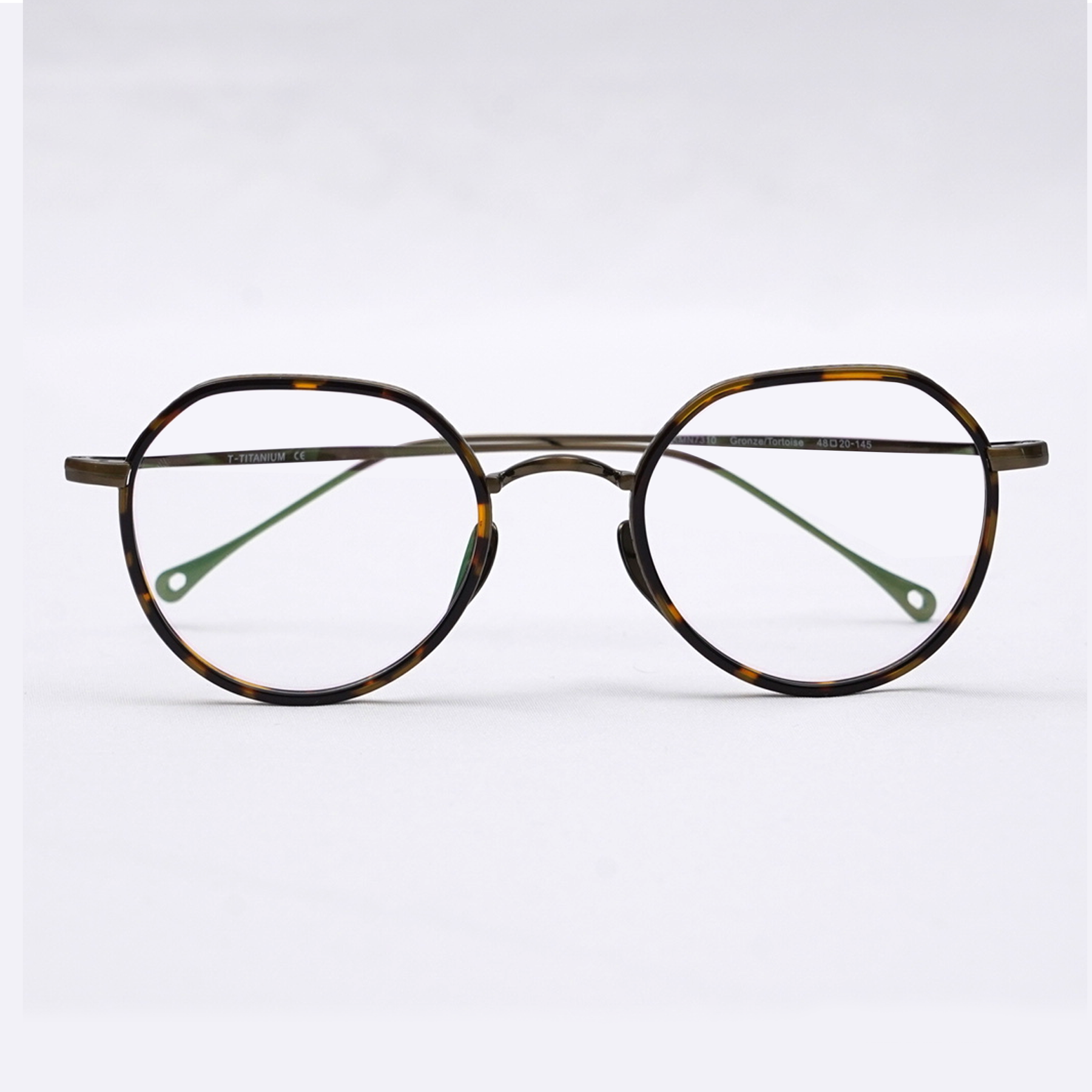 Eterlens｜7.2g 軽量チタン製多角形フレームメガネ｜匠の技が光る一本