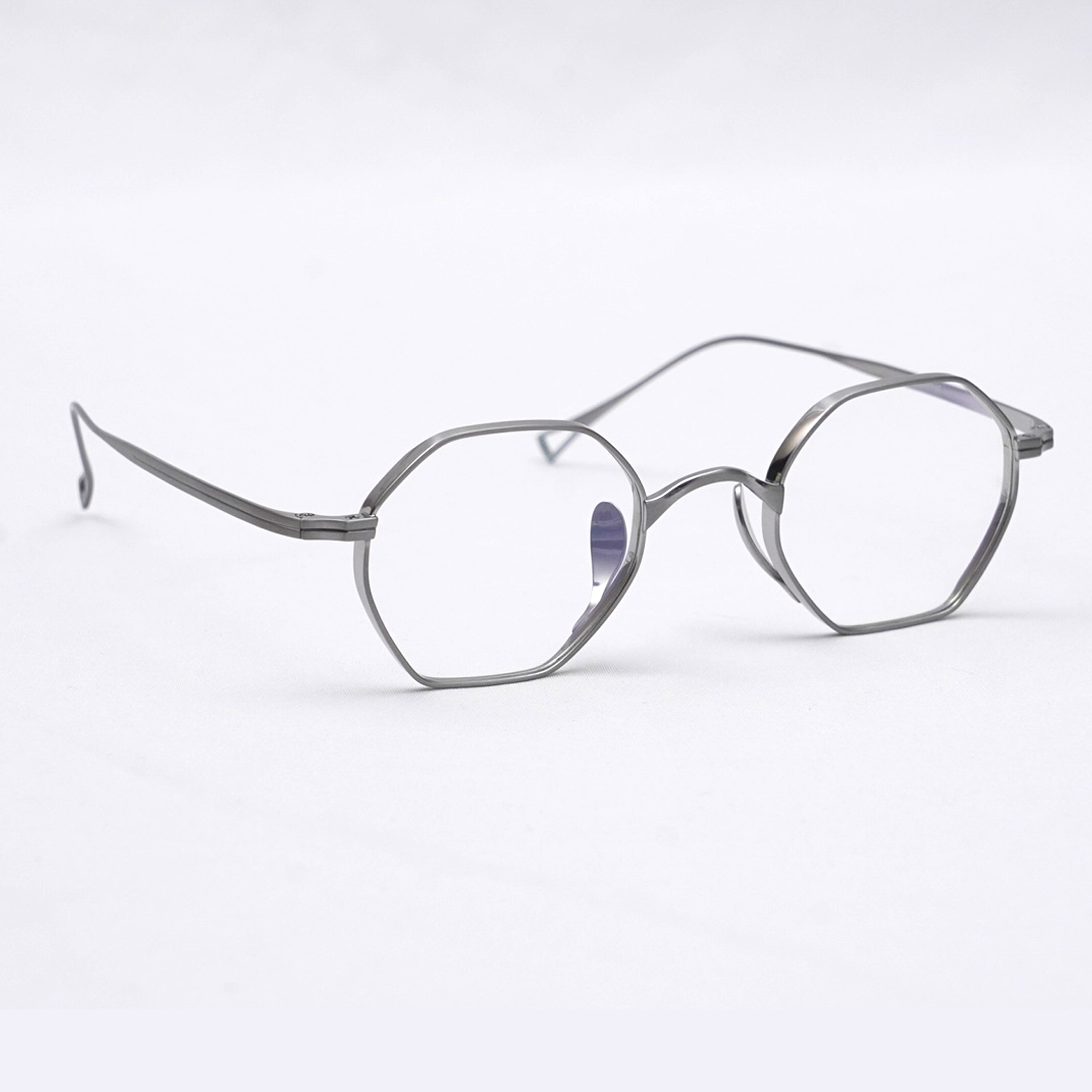 Eterlens | 16g βチタンフレーム【AXIS-8】| 精密工学が生んだオクタゴンデザイン | 究極のフィット感 | 近視・乱視・老眼 カスタム対応| 匠の技が光る一本 - 商品画像 4/14 (Round RxReady)