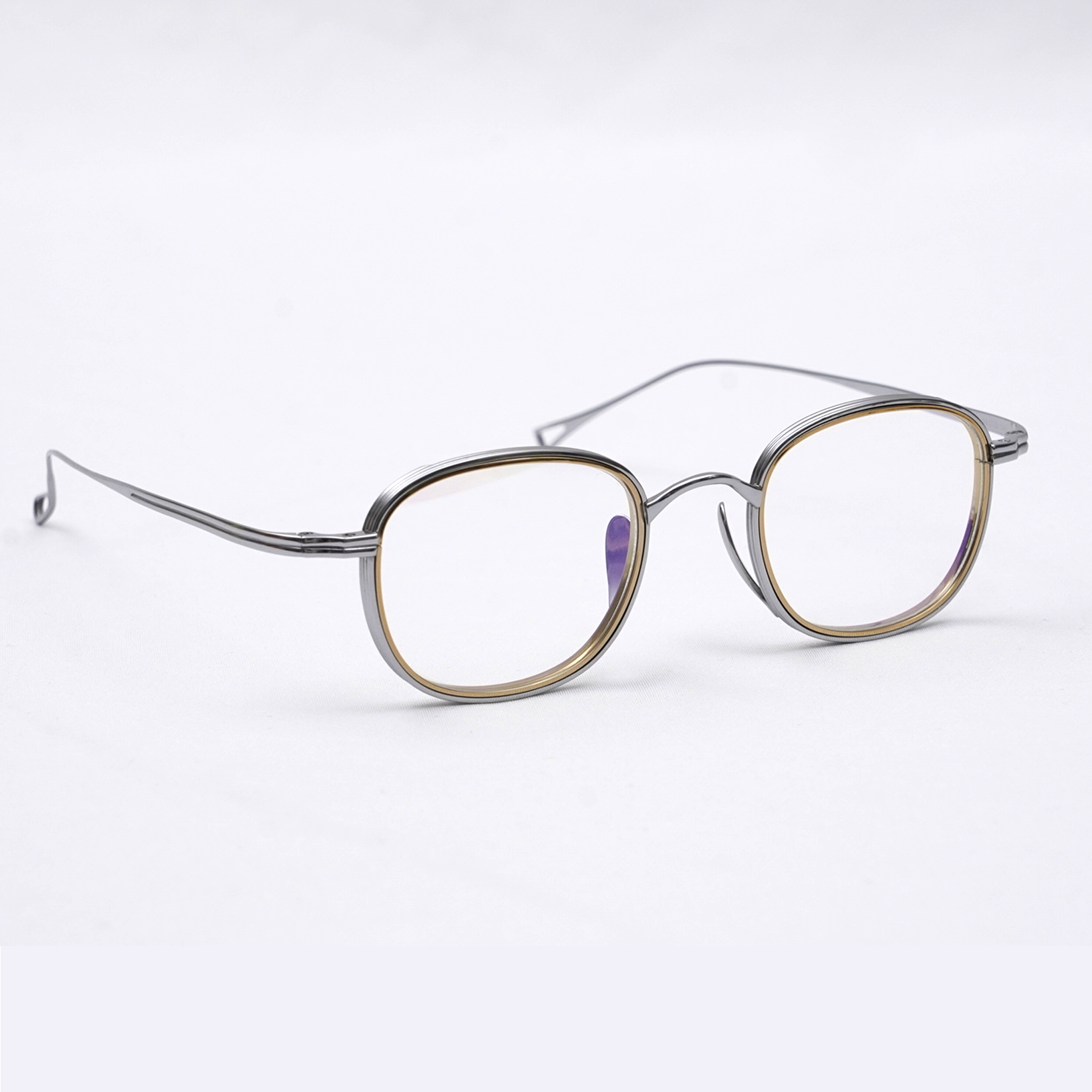 Eterlens | 13g チタン製スプラウトパットメガネ | 匠の技が光る一本