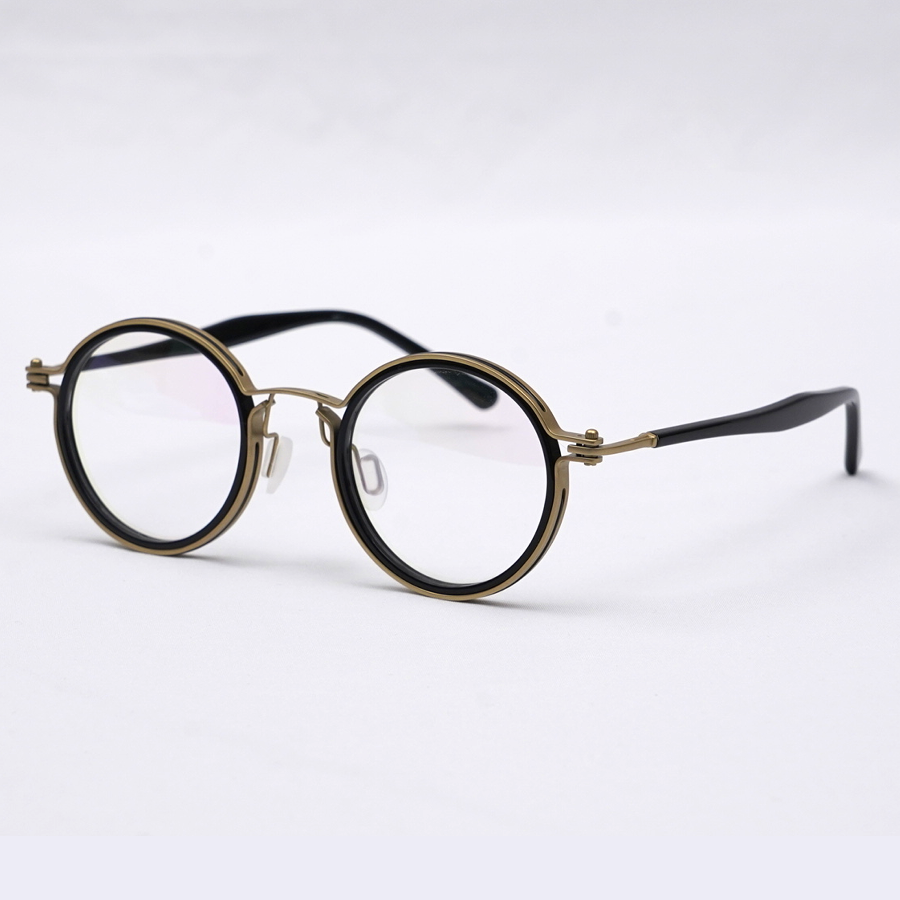 Eterlens 時の円環コレクション  14.7g ブルーライトカット遠近両用調光老眼鏡