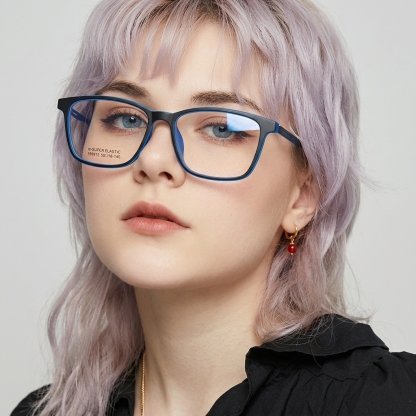 9.8g 超軽量チタンブルーライト対策老眼鏡 | Square BlueGuard | Eterlens - model wearing image (AI generated, QA passed)