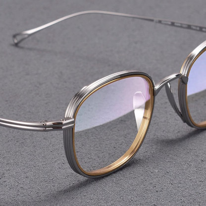 Eterlens | チタン製スプラウトパットメガネ | 匠の技が光る一本
