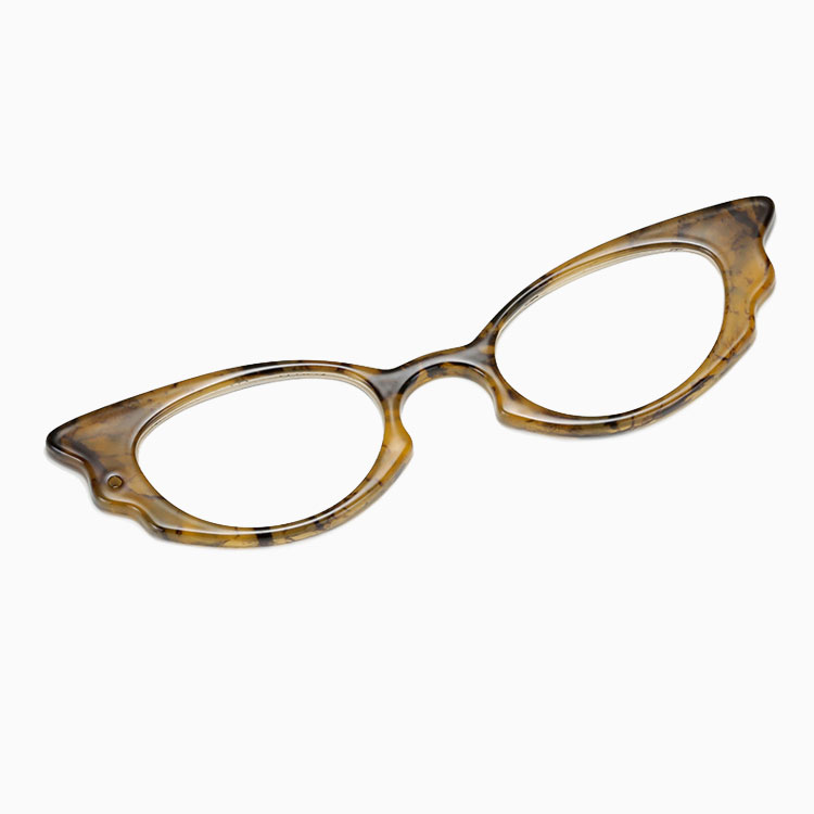 Eterlens｜軽量で首に掛けられる手持ち老眼鏡