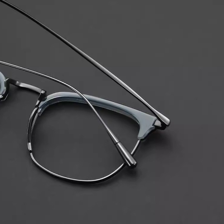 Eterlens｜ウェリントンフレームS型ノーズパッドメガネ｜度付き対応｜匠の技が光る1本