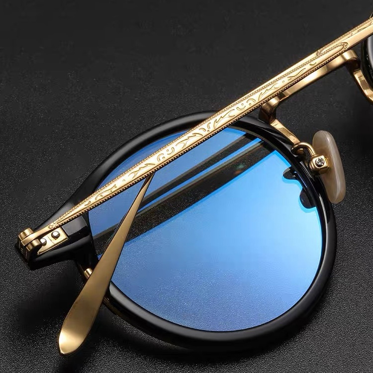 知性の窓｜13g 高級感あふれる彫刻模様チタンメガネ｜匠の技が光る一本 | Wellington RxReady - 商品画像 8/13