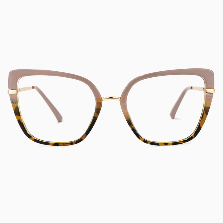 Eterlens│上質感溢れるキャットアイ型メガネ