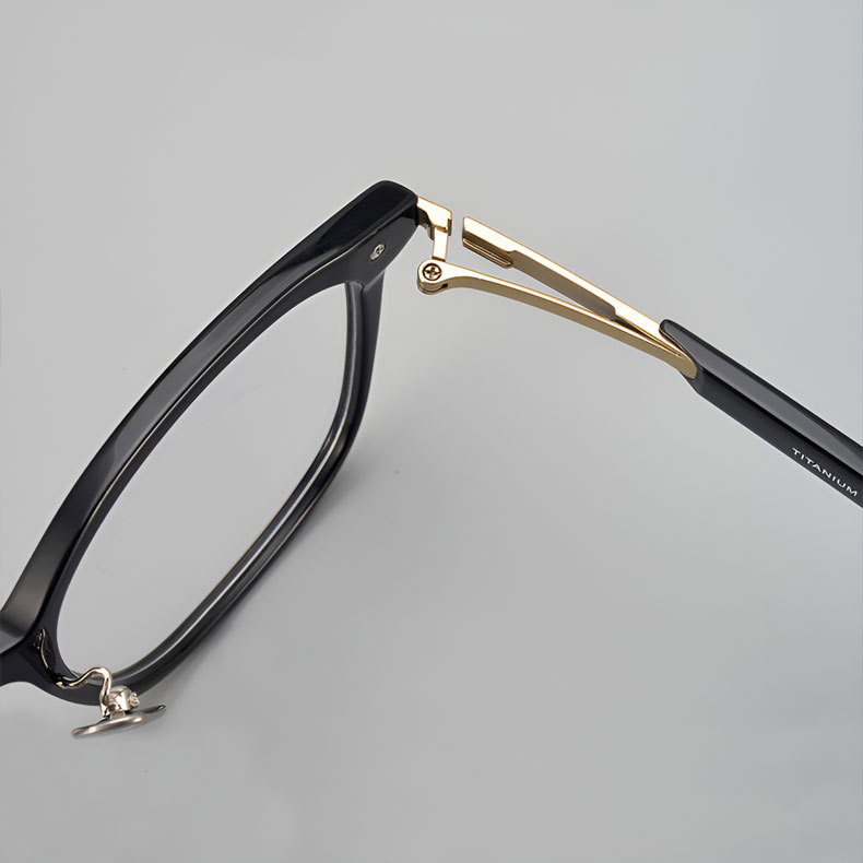 Eterlens｜職人手作りウェリントン型メガネ｜クラシックな太セル｜カスタムメイド