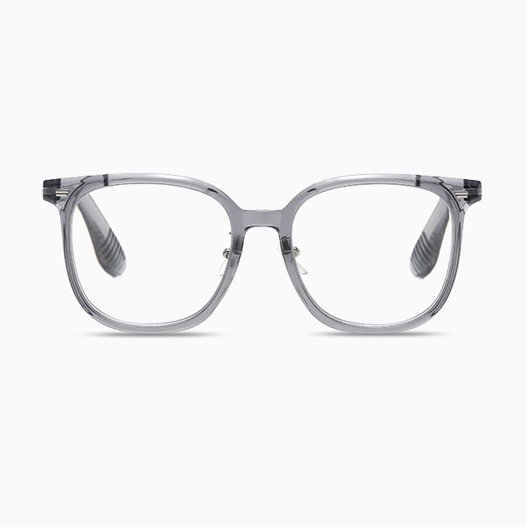 Eterlens | すっぴんでも小顔に見せる老眼鏡 | 調光ブルーライトカット | 素顔に合わせやすい