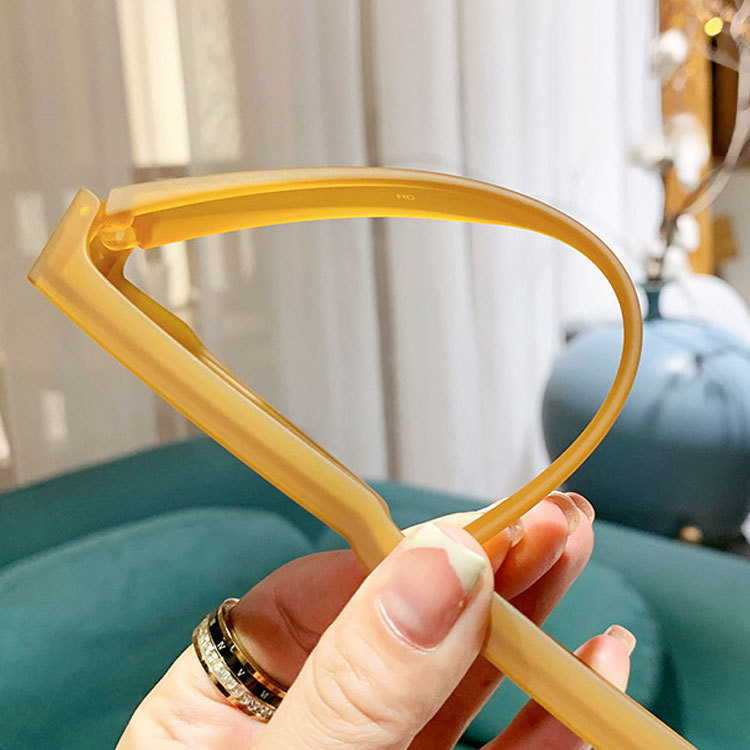 Eterlens｜ビジネススクエア型ドライブメガネ│眩しさ対策の偏光レンズ│メガネの上からかけられるオーバーグラス-Eterlens