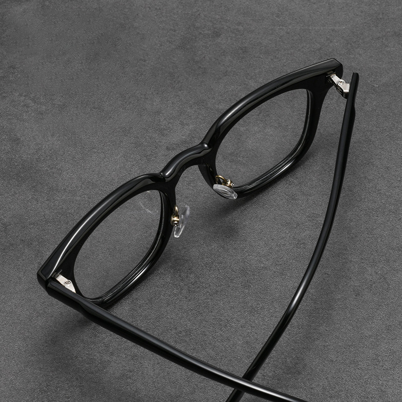 Eterlens｜ウェリントン型小さめフレームメガネ｜クラシックな太セル