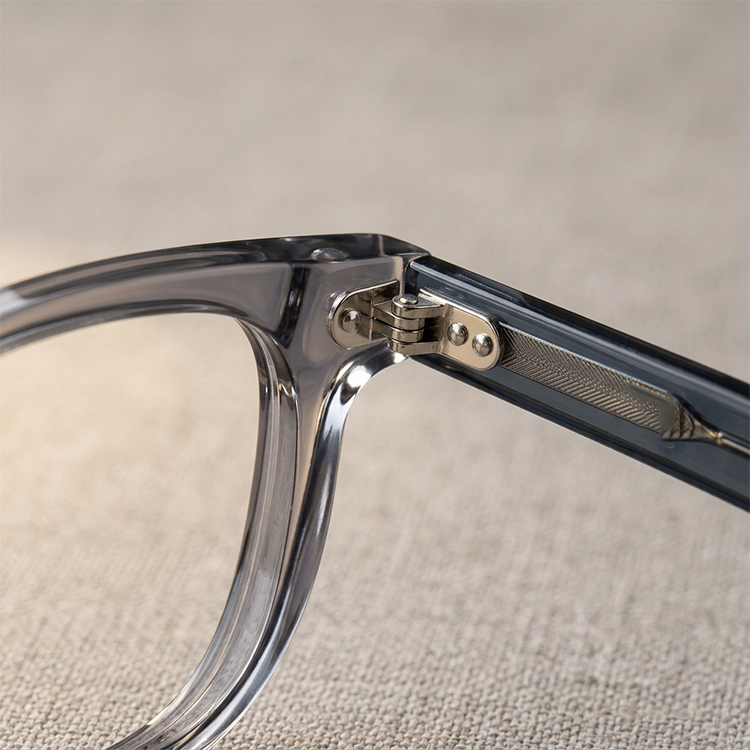 Eterlens│クラシックなスクエアフレームメガネ