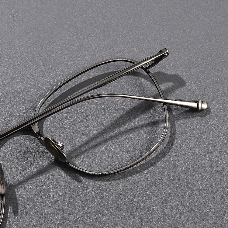 Eterlens｜レトロ風彫刻模様チタンメガネ｜度付き対応｜匠の技が光る一本