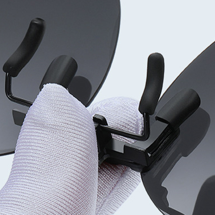 Eterlens｜ドライブ専用UVカット｜調光・偏光・眩しさ対策｜跳ね上げ式クリップオンサングラス