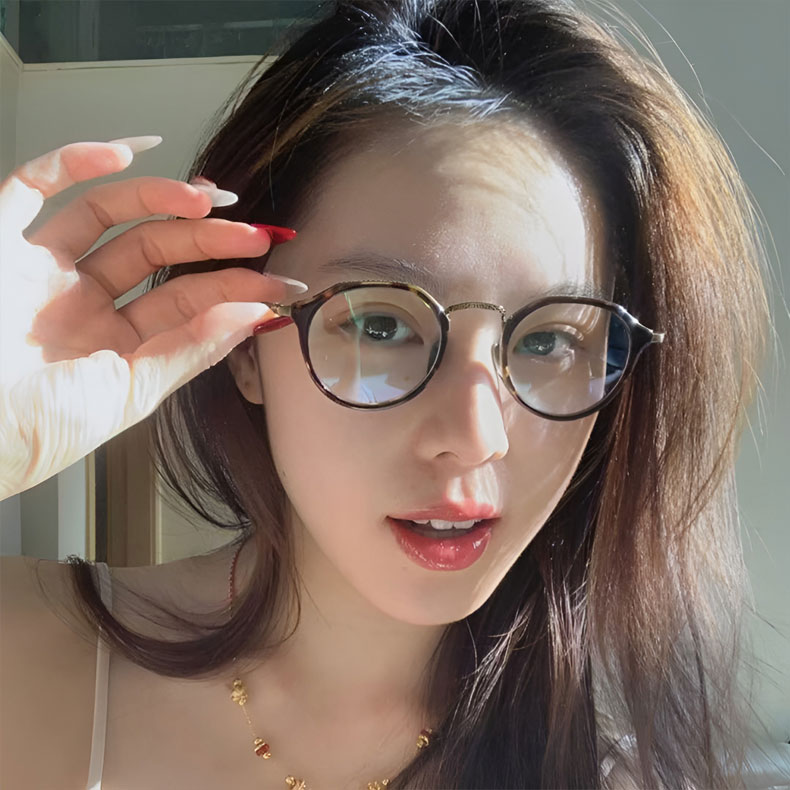 Eterlens | 超軽量チタンスプラウトパットメガネ | 匠の技が光る一本