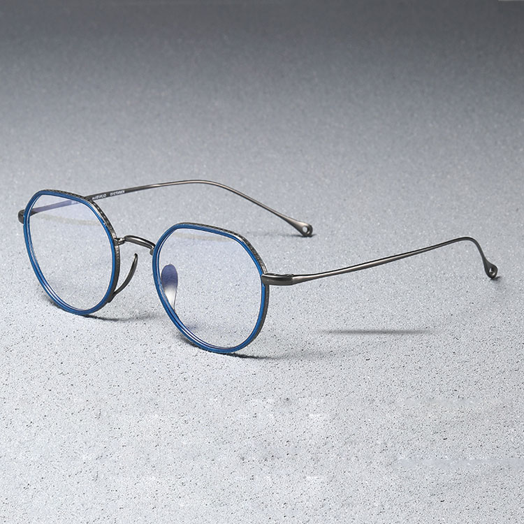 Eterlens｜軽量チタン製多角形フレームメガネ｜匠の技が光る一本