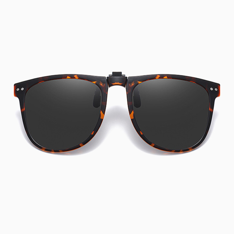 Eterlens｜リベット付きメタルフレーム｜偏光・眩しさ対策｜跳ね上げ式折りたたみクリップオンサングラス