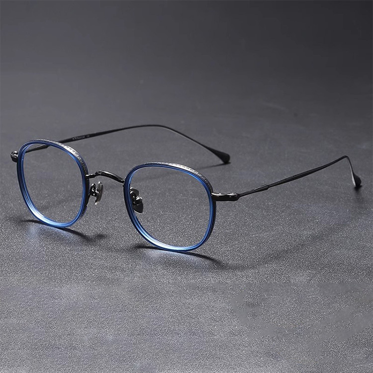 Eterlens｜デザイナーのハンドメイドチタンメガネ｜匠の技が光る一本