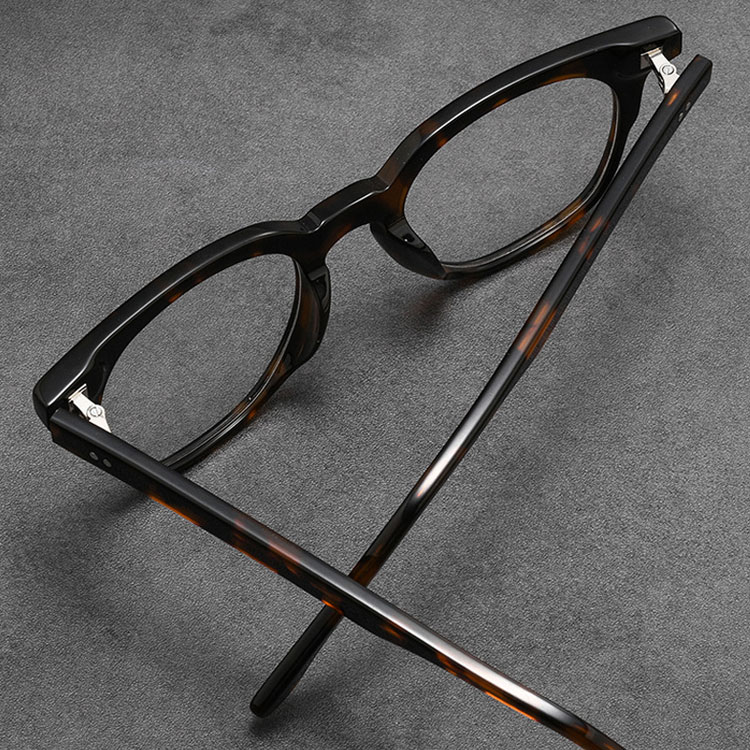Eterlens│高級感のあるボストンフレーム | 幅広キーホールブリッジメガネ
