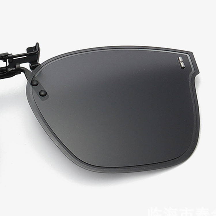 Eterlens｜ドライブ専用UVカット｜調光・偏光・眩しさ対策｜跳ね上げ式クリップオンサングラス