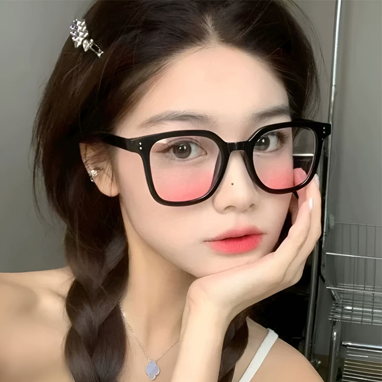 Eterlens｜新作グラデーションチークレンズメガネ｜TR90ブルーライトカット｜小顔見え効果