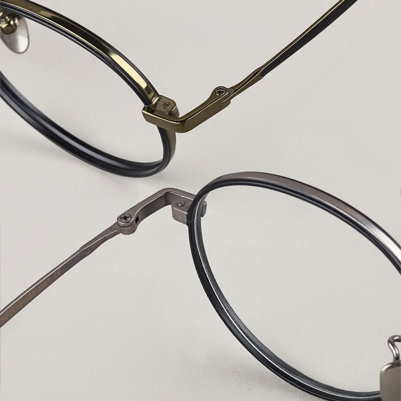 【レトロモダン・極上の軽さ】Eterlens 時の円環 カスタムメガネ ラウンド｜16g高純度チタンフレーム｜度付き対応・洗練された大人クラシック眼鏡 - 商品画像 5/11 (Boston RxReady)