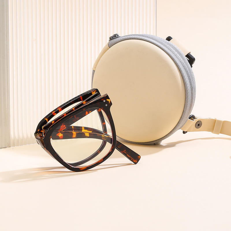 折りたたみ式ブルーライトカット老眼鏡