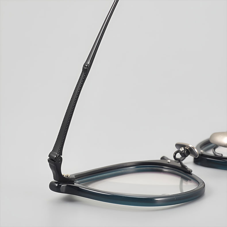 【小顔効果・知的な印象】Eterlens 度付きメガネ ウェリントン スクエア | 高級チタンフレーム 超軽量 | メンズ・レディース 鯖江風デザイン - 商品画像 10/16 (Wellington RxReady)