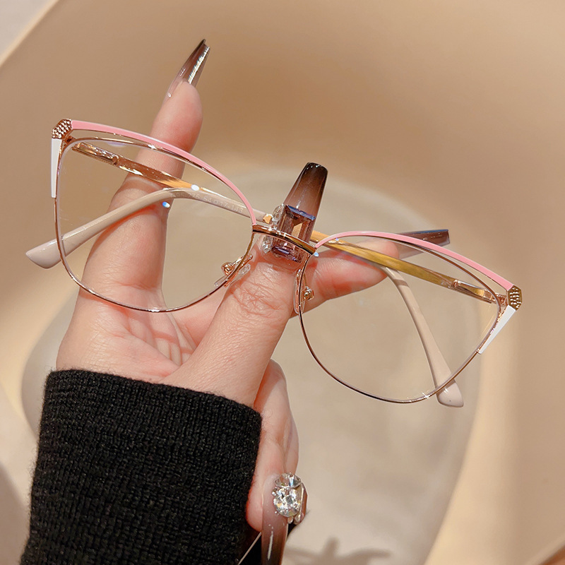 Eterlens 大人の遊び心をくすぐる キャッツアイメガネ-Eterlens