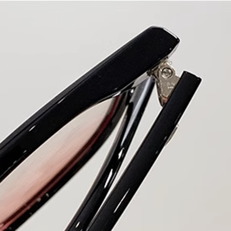 チーク効果付き キーホールブリッジ｜ブルーライトカット｜おしゃれで若く見える老眼鏡 | Square BlueGuard - 商品画像 5/7