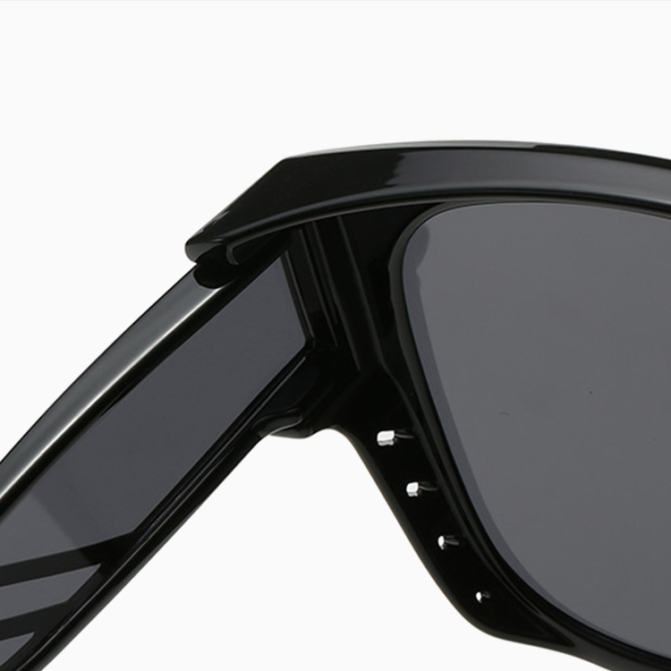 【夜間運転OK・メガネの上から掛けられる】Eterlens サングラス 偏光 オーバーグラス | 高透過率UVカットレンズ・軽量 | ユニセックス ドライブ・釣り・アウトドア - 商品画像 9/13 (Wellington Polar)