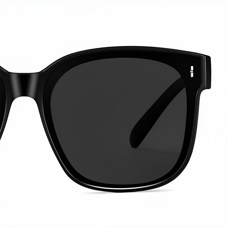 Eterlens｜超軽量男女兼用オーバーグラス｜眩しさ対策の偏光レンズ｜メガネの上からかけられるオーバーグラス