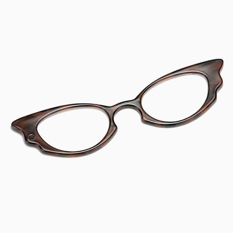 Eterlens｜軽量で首に掛けられる手持ち老眼鏡