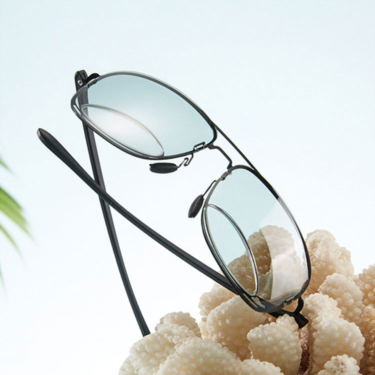 Eterlens 遠近両用調光サングラス機能付き老眼鏡-Eterlens