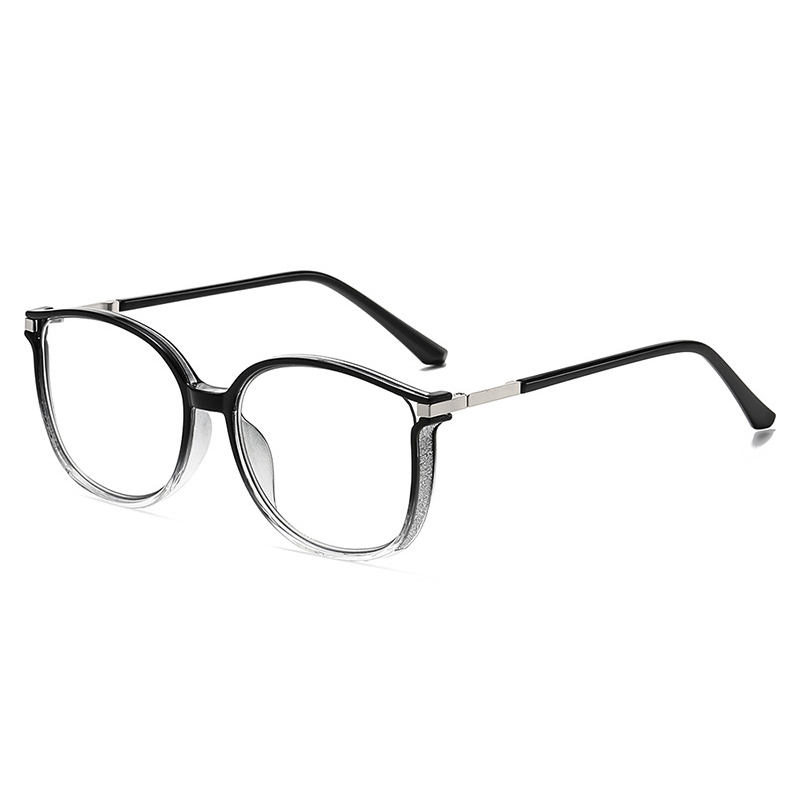 ラメの“輝き”で囲むことで、目力アップ-老眼鏡 おしゃれ-Eterlens