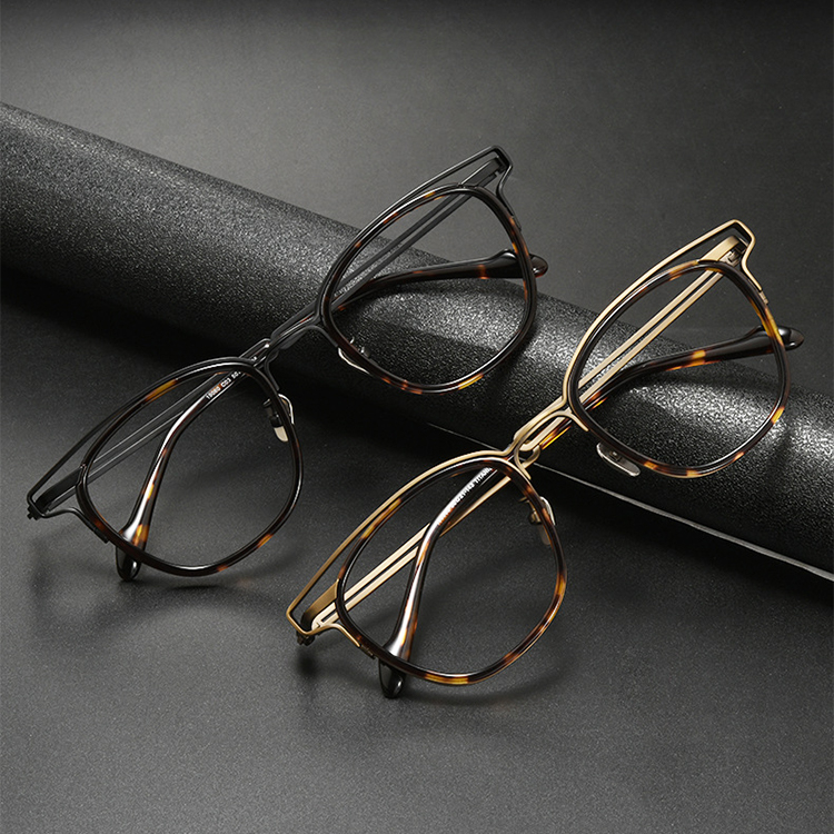 Eterlens｜レトロ感漂う上質なアセテートチタン製メガネ│度付き対応｜匠の技が光る一本