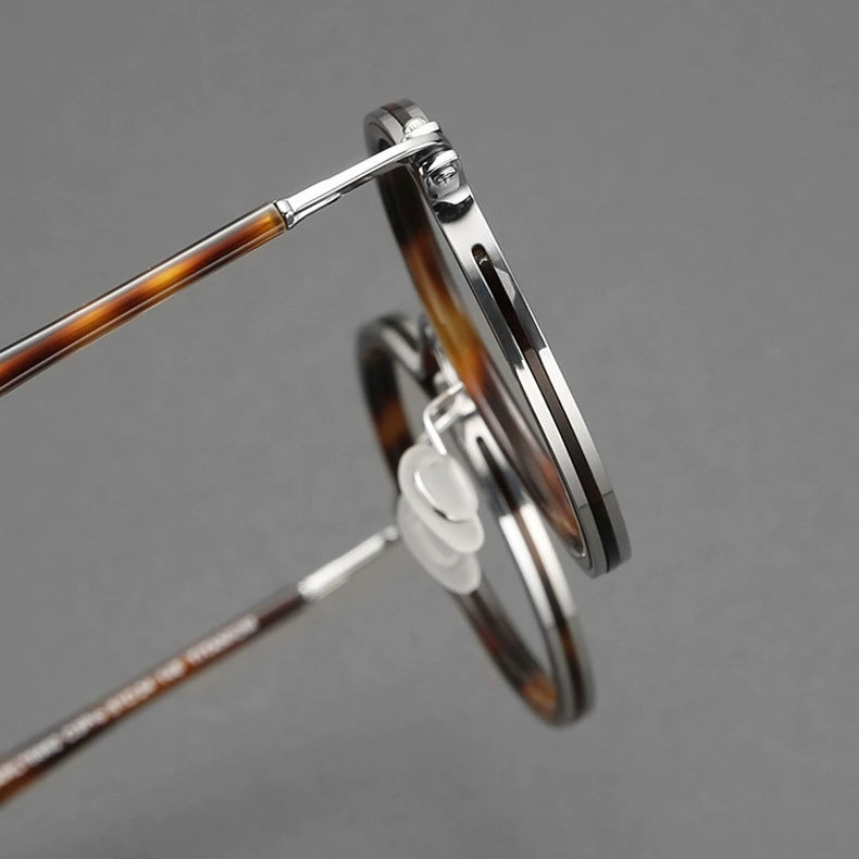 Eterlens KL  時の円環コレクション  14.7g ブルーライトカット遠近両用調光老眼鏡