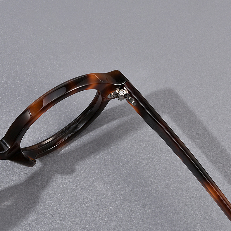 【文芸的な佇まい・べっ甲柄】ETERLENS | 「時の円環」極小ラウンド | 希少な小ぶりフレーム | アセテート メガネ 度付き - 商品画像 9/14 (Round RxReady)